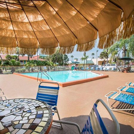 Quality Inn & Suites Eastgate Kissimmee Extérieur photo