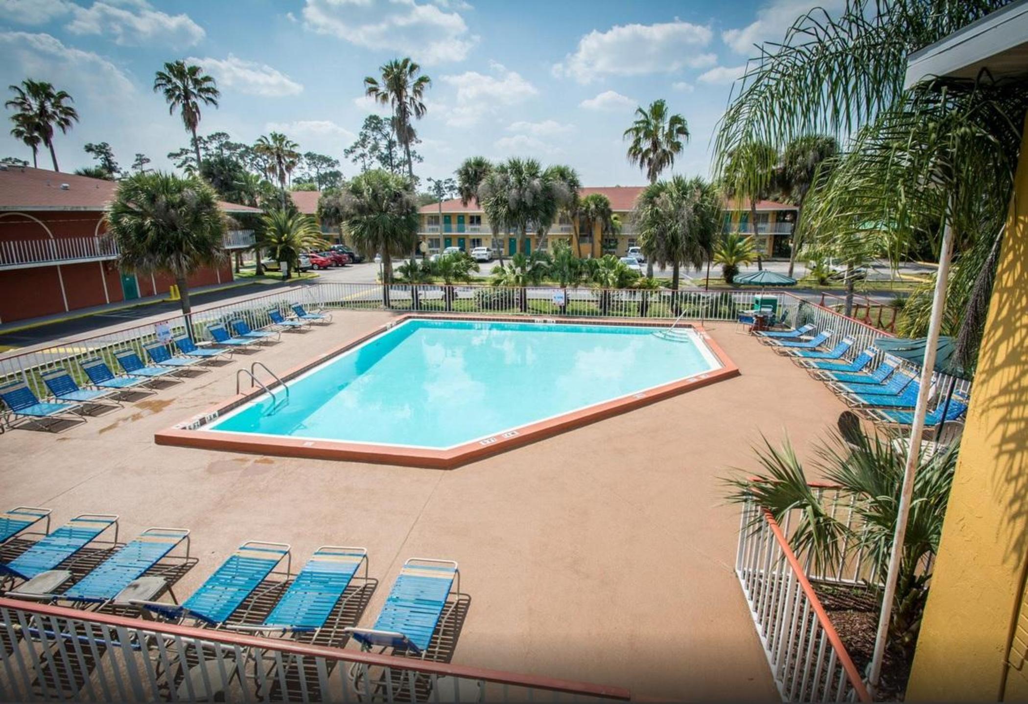 Quality Inn & Suites Eastgate Kissimmee Extérieur photo