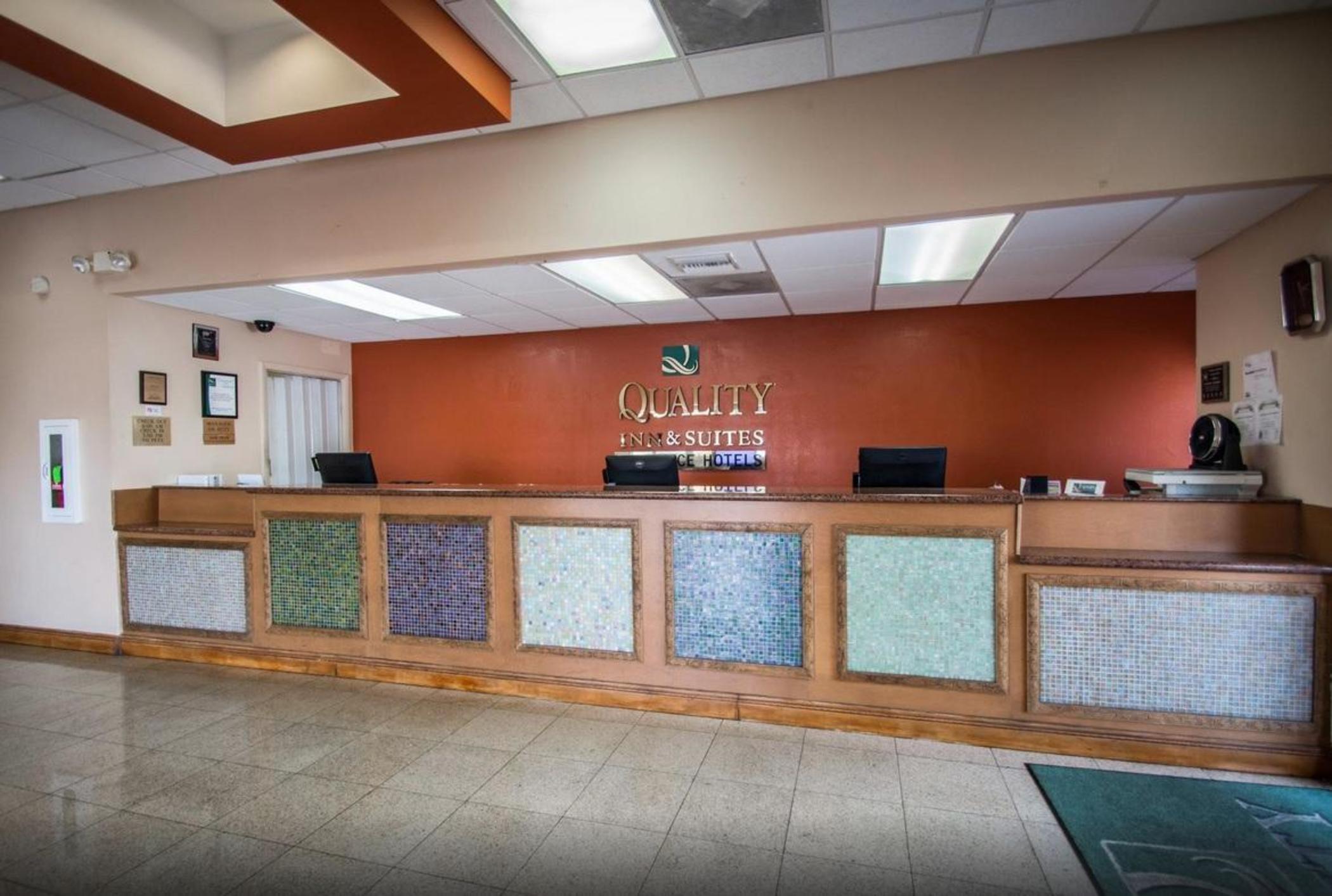 Quality Inn & Suites Eastgate Kissimmee Extérieur photo