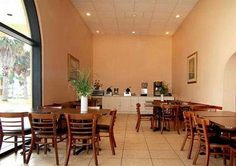 Quality Inn & Suites Eastgate Kissimmee Extérieur photo