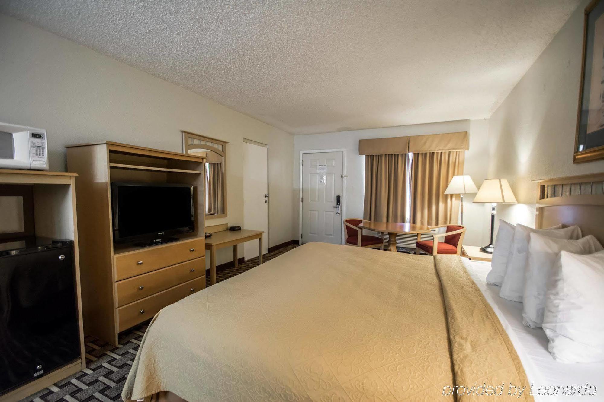 Quality Inn & Suites Eastgate Kissimmee Extérieur photo