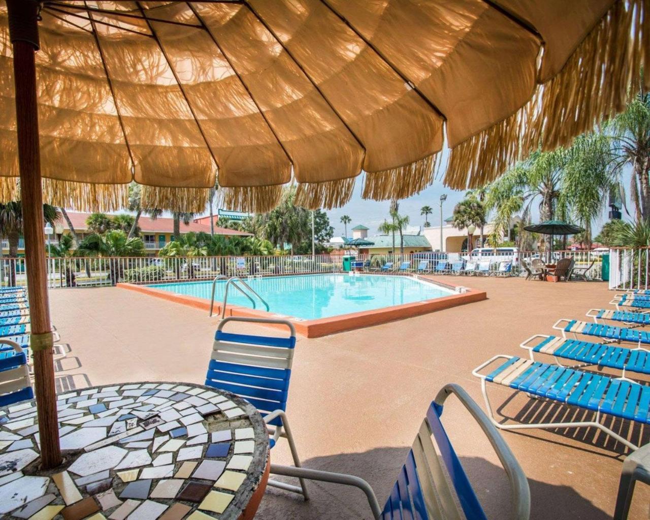 Quality Inn & Suites Eastgate Kissimmee Extérieur photo