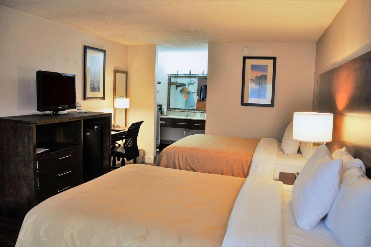 Quality Inn & Suites Eastgate Kissimmee Extérieur photo